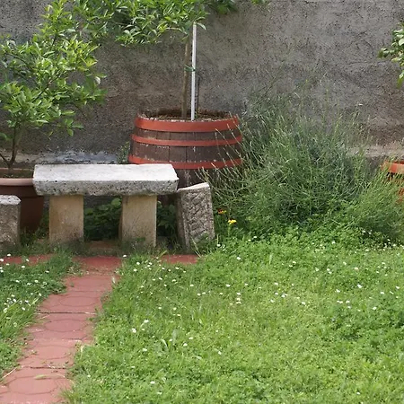 Dvori Marčana